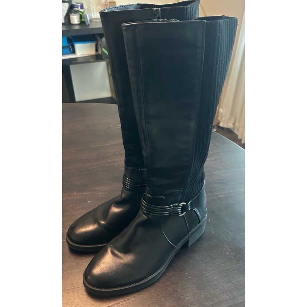 Women's Brighton Round Toe Tall Boots Size: 9.5 wide